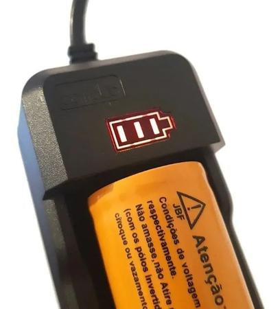 Cargador de batería universal con indicador led CDQ7