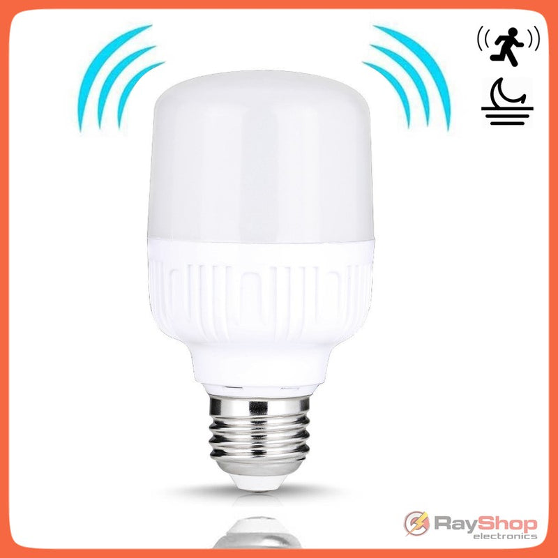 Foco Led 15 W Sensor De Movimiento Ahorrador Luz Blanca L011